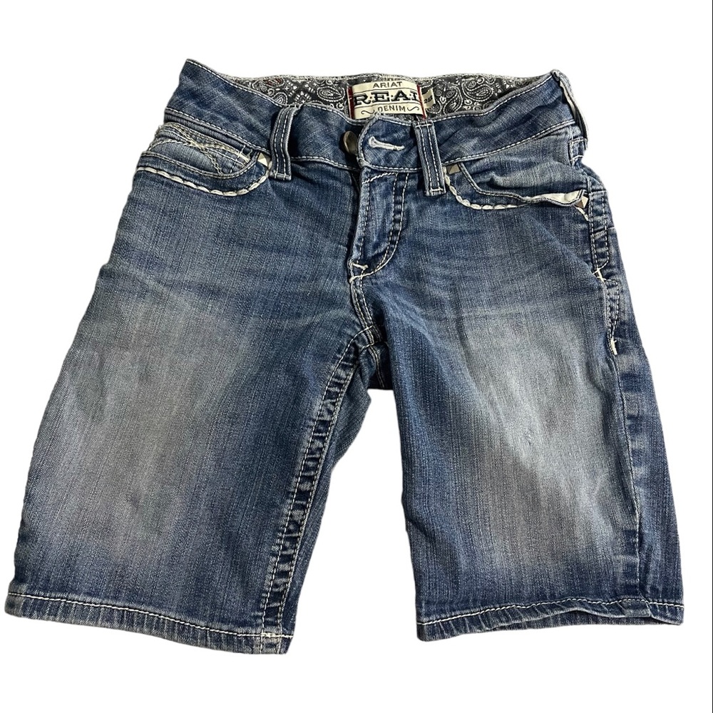 Ariat Shorts Women Size 25R Blue Real Denim Embroidered Lightweight Casual Solid